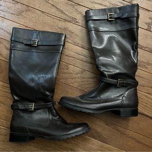 Chaps Women’s boots